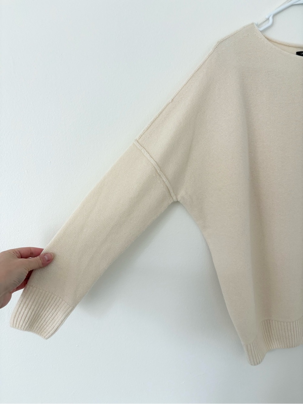 LAFAYETTE 148 New York Ivory Cashmere Long Sleeve Bateau Neckline Sweater XS - Picture 4 of 8